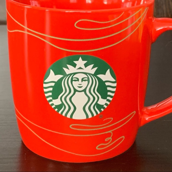 Starbucks 12oz Red & Green Holiday Mug Set 2020 Mermaid Logo with Swirl - Picture 4 of 16
